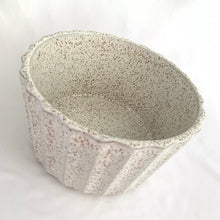 Load image into Gallery viewer, Vintage &quot;La Cuisine&quot; series oven-to-tableware soufflé dish #458. Produced by Blue Mountain Pottery, circa 1970s. This fluted soufflé dish has a creamy white base accented with brown speckles. A great piece for the chef, or repurpose as a planter or candy bowl.   In excellent condition, free from chips/cracks. Marked &quot;458, BMP Canada&quot; on the bottom.  Measures 6 1/2 x 3 5/8 inches

