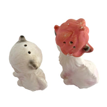 Load image into Gallery viewer, Vintage mama cat and kitten ceramic salt and pepper shakers with stoppers. Japan, 1970s. Imported by Enterprise Exclusive Canada. Add these adorable kitschy shakers to your collection!

In excellent condition, no chips/cracks/repairs.

Mama cat measures 3 x 1 1/2 x 3 1/2 inches

Baby cat measures 1 3/4 x 1 1/8 x 2 3/8 inches
