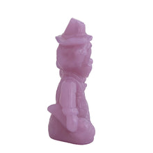 Load image into Gallery viewer, Vintage McGoo All the World Loves a Clown lavender slag glass figurine. Crafted by Mosser Glass, USA, 1981 - 1982. This adorable little collectible clown holds a bunch of balloons and has his name on his back...so cute!

In like new condition, in original box.

Measures 2 3/4 x 1 3/8 x 3 1/2 inches
