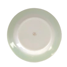 Load image into Gallery viewer, Vintage PYREX Green milk glass dinner plate featuring it&#39;s distinctive lime green band around the perimeter of a white plate. Crafted by PYREX, USA, between 1952 - 1956. Beautiful and durable mid-century tableware!

In great used vintage condition, free from chips.

Measures 10 inches
