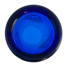 Load image into Gallery viewer, This iconic vintage cobalt blue glass cocktail shaker features white sailboats and sea birds, topped with a chrome lid. Crafted by Hazel-Atlas Glass, USA, 1930s. Reclaim the pleasure of being your home&#39;s star bartending mixologist...no Googling required!

In great vintage condition, no chips. The glass and lid shows age-related wear.

Measures 3 3/4 x 9 3/4 inches

Capacity 24 ounces
