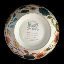 Load image into Gallery viewer, Jacks Daughter of All Trades Vintage Antique Store Shop Reseller Etsy Shopify Toronto Canada Free Porch Pick Up Local Delivery Worldwide Shipping Judy Weinberg Unique Home Decor Collectible Collector Gift Tableware Shabby Chic Cottagecore Farmhouse Mid-Century Modern Flea Market Style Unique Sustainable Gift Baret Ware Bowls Decorative Floral
