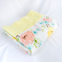 Load image into Gallery viewer, Dress your bed in these vintage floral &quot;Wondercale&quot; patterned queen size flat sheet with solid sunny yellow border hem. Manufactured by Springmaid, USA, circa 1970s. Create a restful slumber with these beautifully designed and well-made linens!  In excellent condition, free from stains/tears. Colours are vibrant.  Measures 96 x 102 inches
