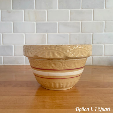 Vintage white and red striped yellow ware impressed mixing bowl, No. 391 with pie crust impressed rim band. Crafted by Robinson Ransbottom, USA, 1920s. A well-crafted piece of stoneware offering a nostalgic vibe to your farmhouse or cottage kitchenware and decor!

Option 1: 1 QT, 6 x 3 1/2 inches. In good vintage condition, no chips/cracks/repairs, age-related crazing. Maker's mark.
