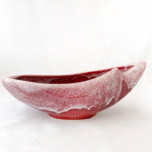 Load image into Gallery viewer, Super funky vintage drip glaze pointed oval-shaped ceramic planter. Love the shape and the glaze is amazing!!! It reminds us of a cresting wave. Marked &#39;USA&#39; on the side of the foot.  In mint condition, no chips or cracks and doesn&#39;t look like it was ever used.   Measures 11.5&quot; x 4.25&quot; 4.75&quot;
