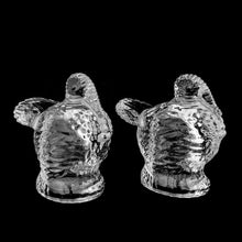 Load image into Gallery viewer, Great vintage pair of Shannon Crystal 24% lead crystal figural turkey salt and pepper shakers. Designed by Godinger Silver Art, made in Czechoslovakia.  The crystal is in excellent condition and the plastic stoppers are slightly discoloured.  Measures 2” x 3-3/4&quot; x 4&quot;
