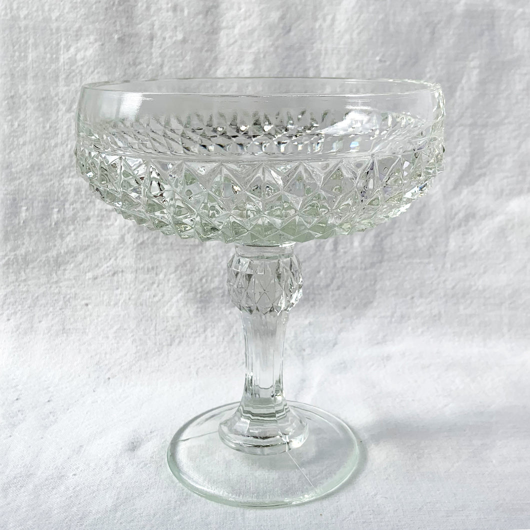 Vintage Clear Diamond Point Glass Compote Indiana Glass Luminous Sparkly Candy Nuts Catchall Wedding Buffet Vanity Dresser Cotton Balls Bath Bomb Glassware Tableware Home Decor Boho Bohemian Shabby Chic Cottage Farmhouse Victorian Mid-Century Modern Industrial Retro Flea Market Style Unique Sustainable Gift Antique Prop GTA Hamilton Toronto Canada shop store community seller reseller vendor