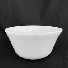Load image into Gallery viewer, Vintage &quot;FEG20&quot; white milk glass mixing bowl. Produced by Federal Glass, USA, circa 1940s. Perfect for mixing, serving and storing your culinary creations!  In excellent condition, free from chips.  Measures 7 x 3 1/2 inches
