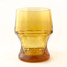 Load image into Gallery viewer, Gorgeous vintage &quot;Georgian Amber&quot; 9 ounce flat tumblers. Produced by the Anchor Hocking Glass Company, USA. These honeycomb patterned, gorgeous topaz coloured glasses will dress up any occasion!   In excellent condition, free from chips/cracks.  Measures 3 x 4 1/8 inches  Capacity 9 ounces
