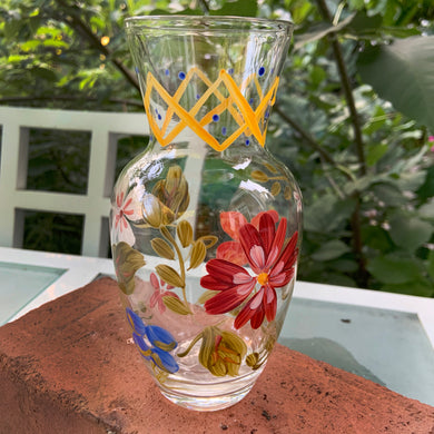 Nicely hand painted urn shaped bud vase. Perfect for a small floral arrangement or repurpose as a pencil or make-up brush holder.  In excellent condition, no chips or cracks.  Measures 6