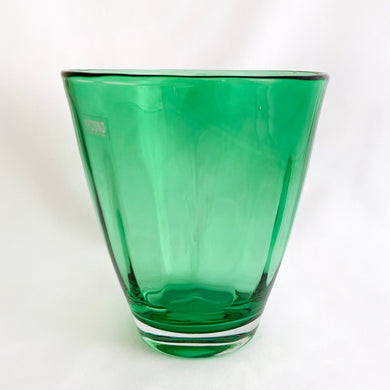 Beautiful hand blown optic green glass vase with a clear base. Made by Krosno Poland.  With nearly 100 years of excellent craftsmanship renowned for its attention to the very last detail, KROSNO has become an icon in Polish glassware. The brand is recognized at home and abroad for its quality, beauty, sophistication and crystal clarity.  In excellent condition, free from chips. Original sticker.  Measures 6 x 7 inches