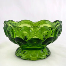 Load image into Gallery viewer, Vintage green Moon and Stars fairy lamp bottom base. Crafted by L.E. Smith Glass, circa 1970s. Complete your fairy lamp or use as a candy or trinket dish.

In excellent condition, no chips or cracks.

Measures 4 5/8 x 2 3/4 inches
