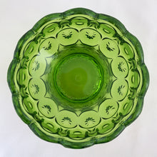 Load image into Gallery viewer, Vintage green Moon and Stars fairy lamp bottom base. Crafted by L.E. Smith Glass, circa 1970s. Complete your fairy lamp or use as a candy or trinket dish.

In excellent condition, no chips or cracks.

Measures 4 5/8 x 2 3/4 inches
