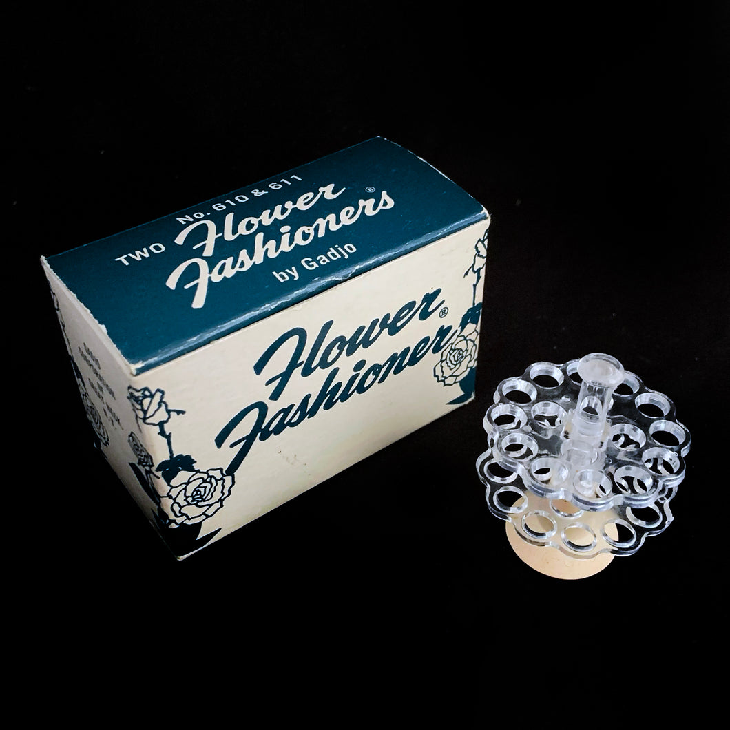 Vintage Plastic Flower Fashioners #610, Gadjo Corporation, USA