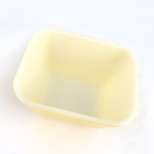 Load image into Gallery viewer, Pyrex Fridgie for the WIN!  Vintage yellow 501B refrigerator dish or &quot;fridgie&quot;. Holds 1-1/2 cups. Fits with 501C lid (not included). Produced by Pyrex between 1956 - 1962. The colour is vibrant, glossy and appears to have never seen a dishwasher!  In excellent condition free from chips/cracks. Marked Pyrex, 501B, 1.5C, Made in the USA.  Measures 4-1/4&quot; x 3-3-3/8&quot; x 2-5/8&quot;
