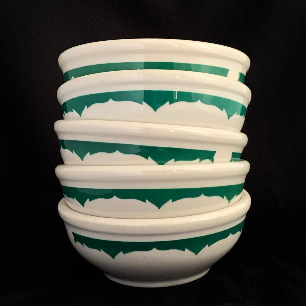 Shenango China was the king of diner tableware in the 20th century! We've all eaten from these fabulous vintage restaurant vitreous stoneware cereal or soup bowls at some point in our lives. These stoneware bowls are distinctively off-white with a scalloped green band. Produced by Anchor Hocking USA beginning in 1901 until 1991. Talk about history!  In excellent condition, free from chips/cracks with very minor wear.  Measures 5