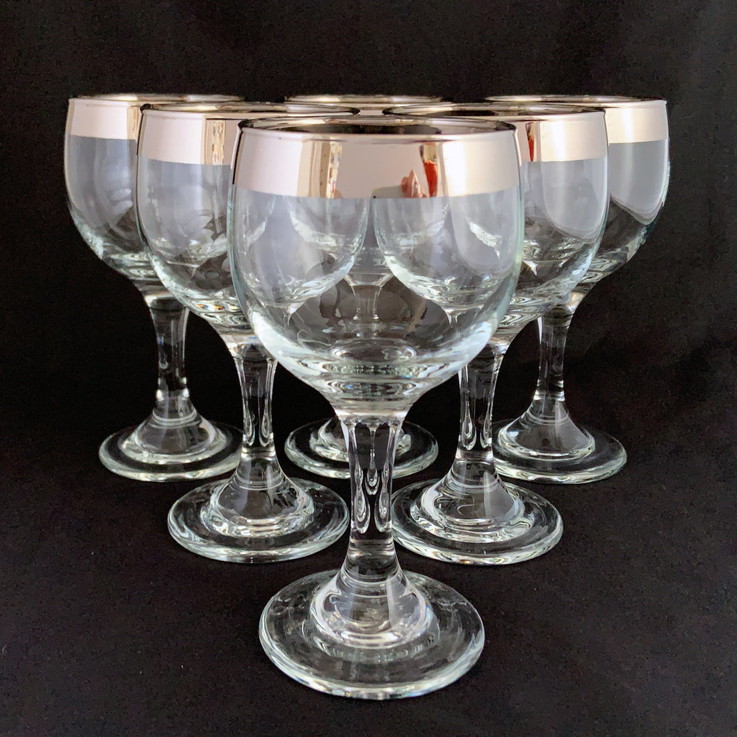 Vintage Dorothy Thorpe Style Silver Banded Wine Glass Glasses Home Decor Boho Bohemian Shabby Chic Cottage Farmhouse Victorian Mid-Century Modern Industrial Retro Flea Market Style Unique Sustainable Gift Antique Prop GTA Eds Mercantile Hamilton Freelton Toronto Canada shop store community seller reseller vendor Tableware Glassware Bar Barware Cart Mad Men Cocktail Happy Hour Party Frosted Game Entertain 1950s 1960s 