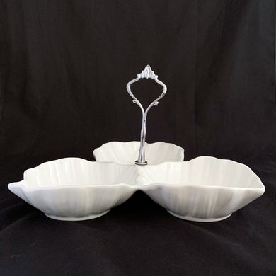 Lovely white glazed ceramic 3-part leaf dish handled tray. We are attributing this one to California Pottery. Unmarked.  In excellent condition, free from chips/cracks/repairs. Handle is removable and will be shipped unassembled.  Measures 10