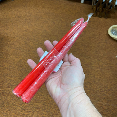 This vintage pair of red smooth taper wax candles are the perfect addition to any home or special occasion. In their original cellophane, these 10