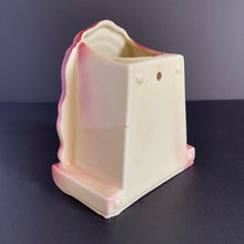 Load image into Gallery viewer, Vintage Circa 1948 Art Deco Shawnee Pottery Wall Pocket Planter, Clock, Shape 530 Ceramic Houseplant Clockface plant succulent mid century modern fleamarket style home decor shabby chic Hamilton Antique Mall Toronto Canada art pottery collectible McCoy yellow pink home decor houseplant

