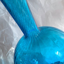 Load image into Gallery viewer, Vintage pretty delicate frilled edge twisted glass applied hand blown clear glass foot 1960 to 1970s peacock electric blue art glass vase Murano Italy.
